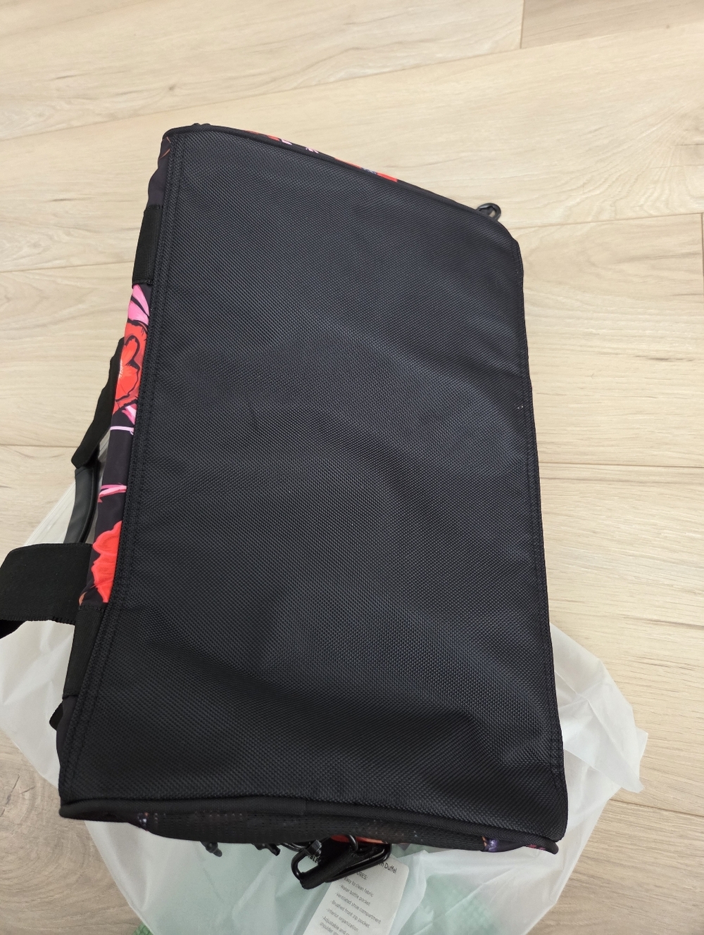 Vooray Burner Gym Duffel 🩷🖤❤️ - Picture 6 of 8